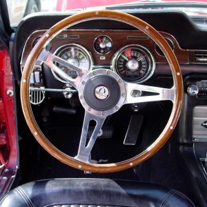 steering wheel 1.JPG