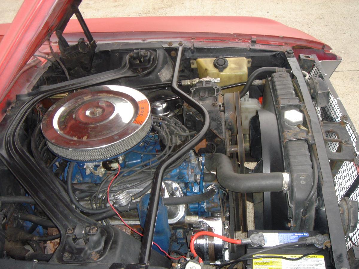 Engine_Compartment_RHS.JPG